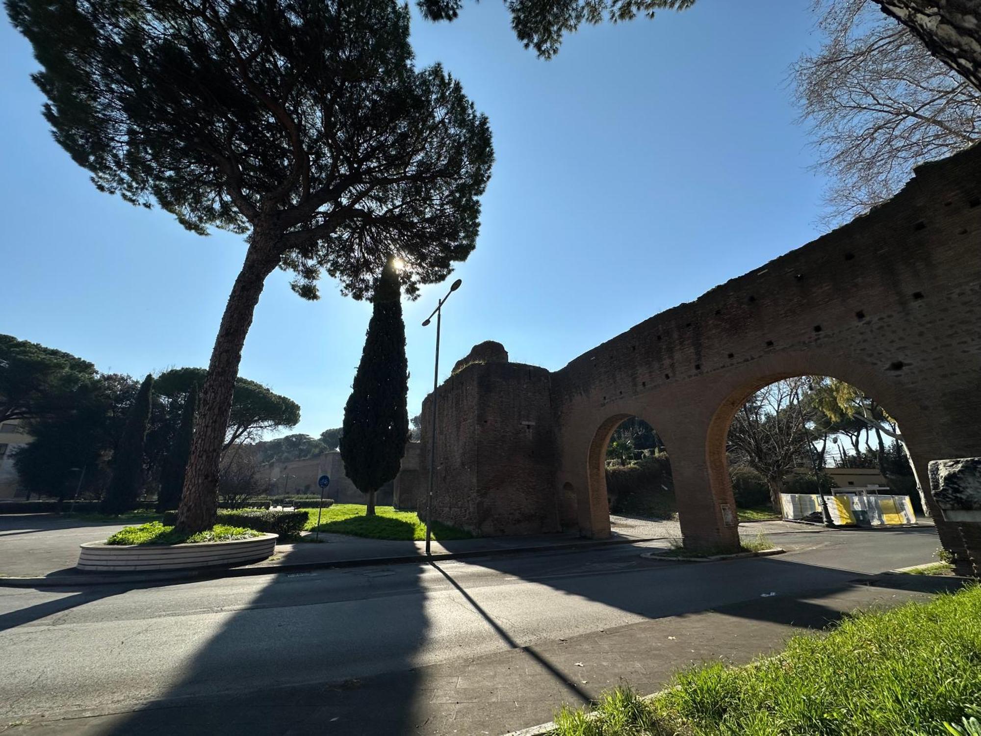 Quiet & Cosy Colosseum ローマ エクステリア 写真