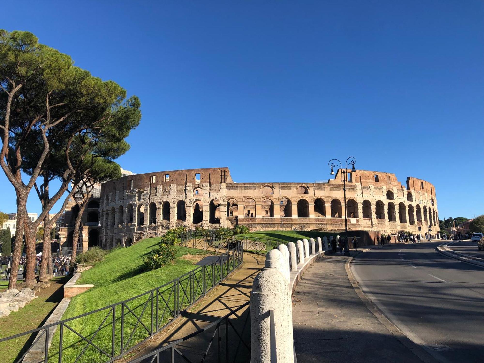 Quiet & Cosy Colosseum ローマ エクステリア 写真